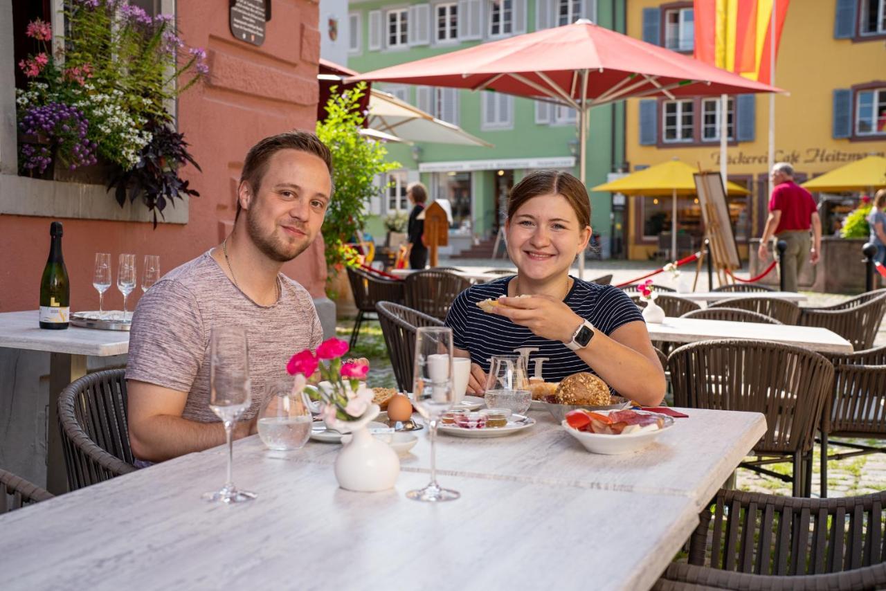 Hotel Der Loewen In Staufen Экстерьер фото